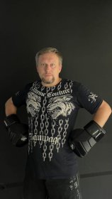 Корнеев Виктор