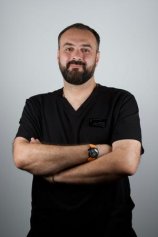 Хачатуров Анри Эдуардович