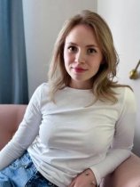 Пивасова Христина