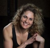 Никулина Юлия