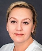 Есипенко Елена