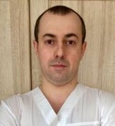 Маев Роман