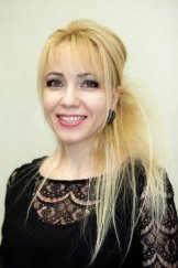 Леонова Жанна