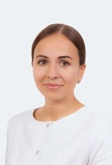 Салсанова Элеонора Эльчиновна