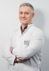 Умаров Руслан Степанович