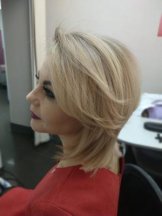 В Анна
