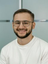 Уткин Максим Евгеньевич