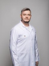 Артамонов Роман Викторович
